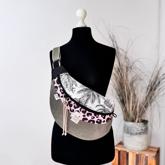 MOONBAG - BIG - Brokat Palmen / Softshell Leo natur / Cord oliv / Denim schwarz